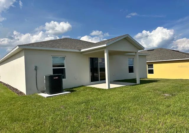 Photo 2 of Sale Pending at 256 Spindlewood Blvd, Dundee, FL 33838 | MLS# C7523705 | Listing updated on 2026-09-14