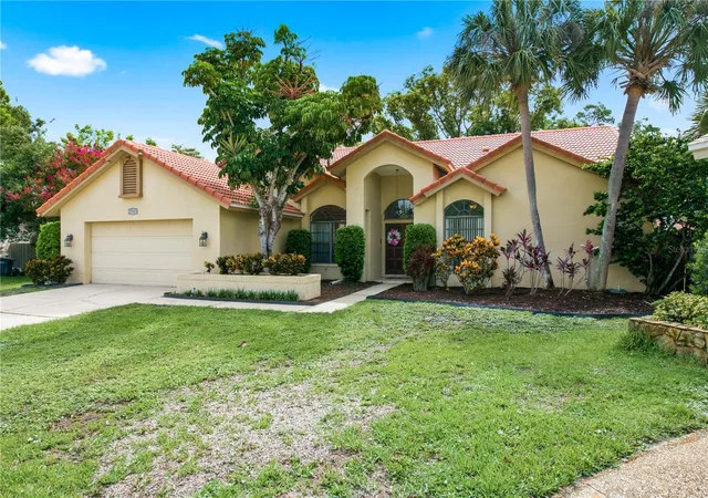 3rd image of 2729 Redford Ct E, Clearwater, FL 33761 | MLS# TB8488772