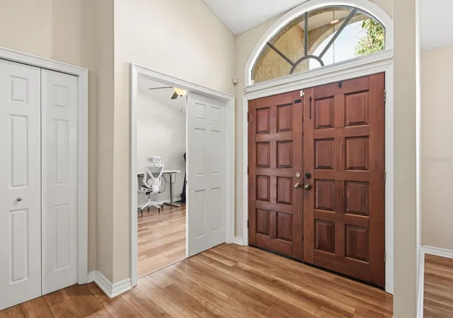 5th image of 2729 Redford Ct E, Clearwater, FL 33761 | MLS# TB8488772