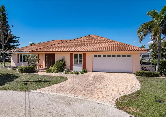 2nd image of 2194 Bayou Rd, Punta Gorda, FL 33950 | MLS# C7523706