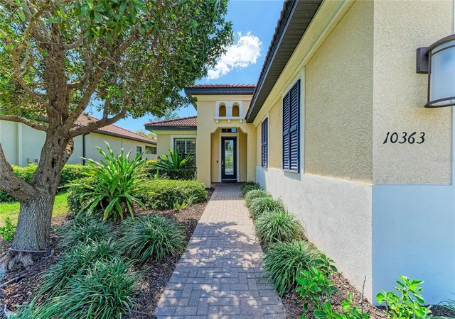 4th image of 10363 Medjool Dr, Venice, FL 34293 | MLS# N6143527