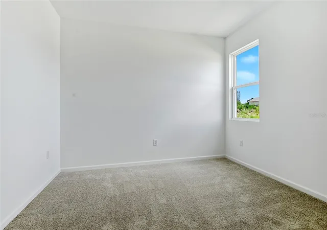 Single family home for sale at 1269 Daisy Hl Ave, DUNDEE, FL 33838 | MLS# S5146223 | Listing updated on 2026-10-04