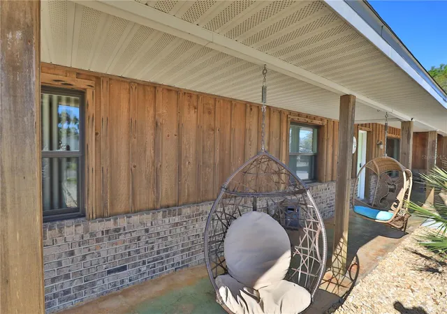 Photo 3 of Single family home for sale at 11230 SE Timucuan Rd, Summerfield, FL 34491 | MLS# OM721224 | Listing updated on 2026-09-28
