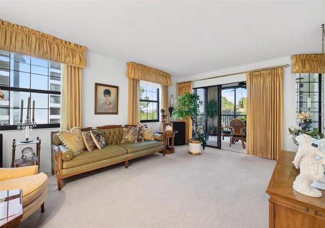 4th image of 14820 Rue De Bayonne #302, Clearwater, FL 33762 | MLS# TB8488880