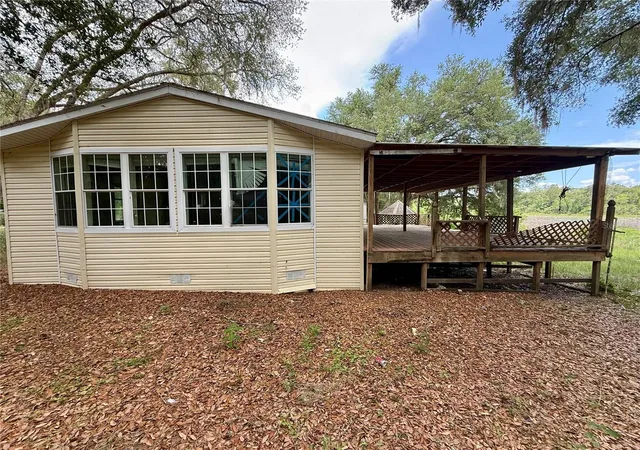 4th image of 5756 Ne 165Th Terrace Rd, Silver Springs, FL 34488 | MLS# OM721236