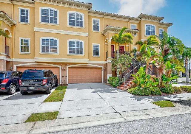 Photo 2 of Townhouse for sale at 6518 Sand Shore Ln, New Port Richey, FL 34652 | MLS# TB8488893 | Listing updated on 2026-08-13