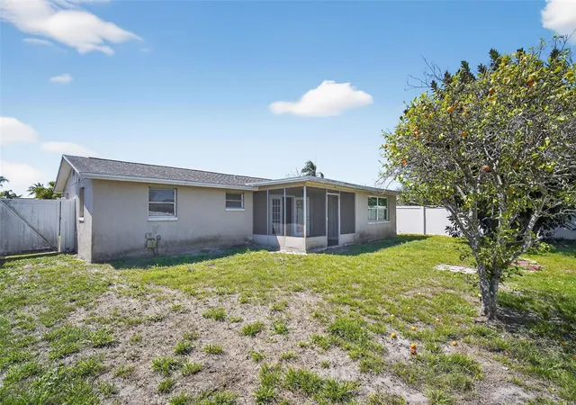 Homes for sale in Holiday, FL | 3537 Seffner Dr, Holiday, FL 34691 | MLS# O6392447