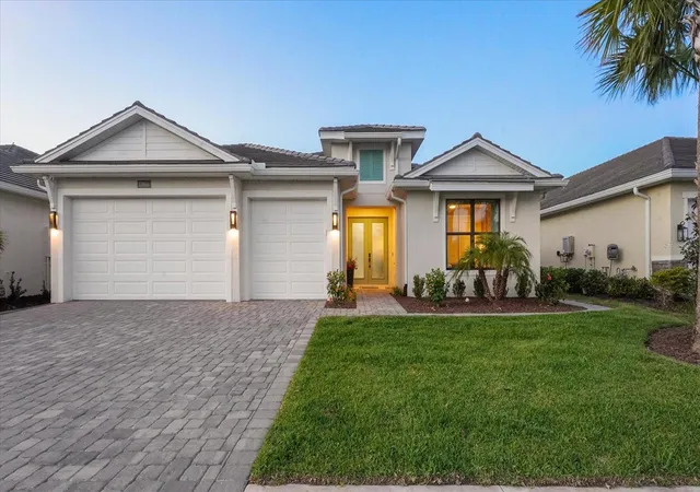 Photo 2 of Single family home for sale at 12866 Pinnacle Ln, Venice, FL 34293 | MLS# N6143536 | Listing updated on 2026-09-08