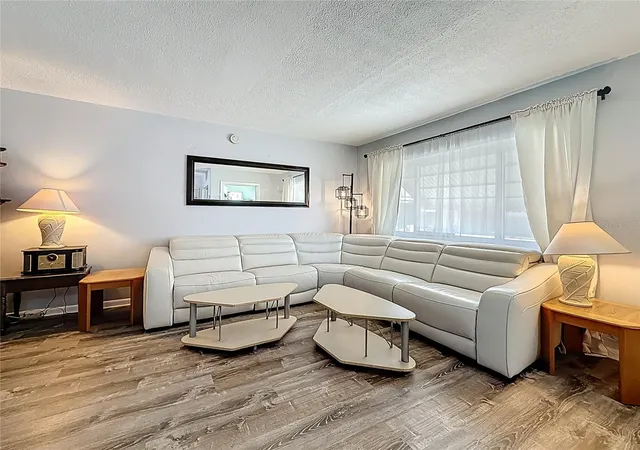 Photo 4 of House for sale at 250 Rosery Rd NW #228, Largo, FL 33770 | MLS# TB8488921 | Listing updated on 2026-09-21