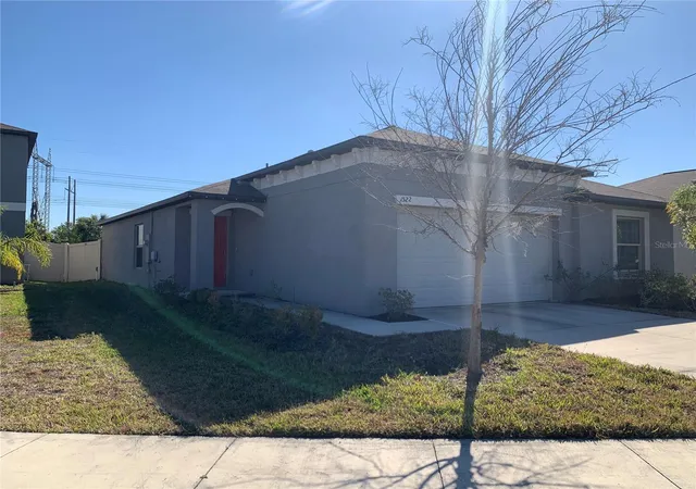 Photo 3 of Sale Pending at 1522 Tiger Tooth Pl, Ruskin, FL 33570 | MLS# TB8488973 | Listing updated on 2026-10-08