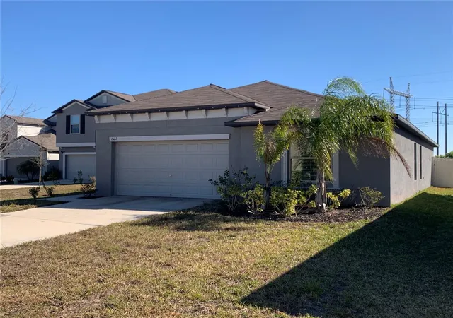 Photo 3 of Sale Pending at 1522 Tiger Tooth Pl, Ruskin, FL 33570 | MLS# TB8488973 | Listing updated on 2026-10-08