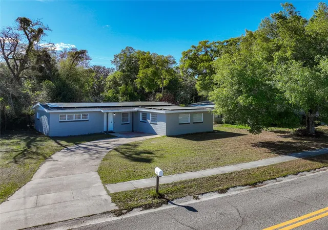 3rd image of 3802 Westgate Rd, Orlando, FL 32808 | MLS# S5146252