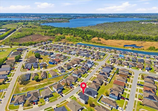 Photo 4 of Single family home for sale at 231 Haines Blvd, Winter Haven, FL 33881 | MLS# O6392524 | Listing updated on 2026-09-30