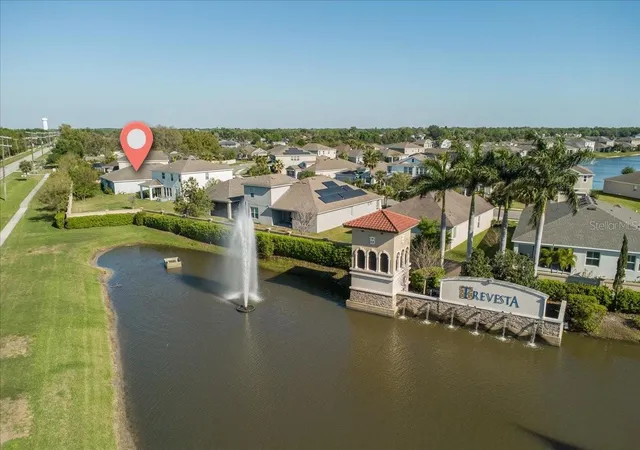 Photo 4 of Single family home for sale at 6702 Devesta Loop, Palmetto, FL 34221 | MLS# A4687019 | Listing updated on 2026-08-04