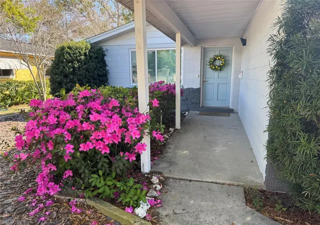 Photo 3 of Single family home for sale at 6550 3rd Avenue S, Saint Petersburg, FL 33707 | MLS# TB8488997 | Listing updated on 2026-08-26