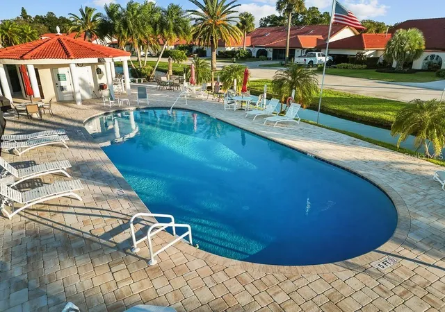 Photo 4 of House for sale at 2725 Clubhouse Dr, Lake Wales, FL 33898 | MLS# P4938219 | Listing updated on 2026-09-24