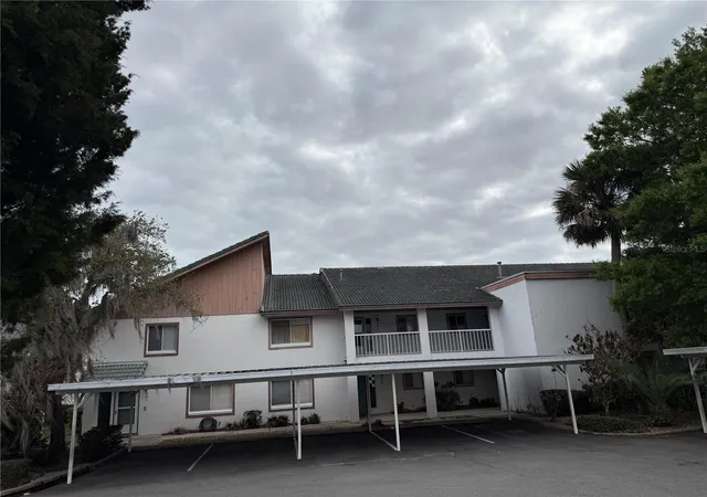 Photo 1 of Condo for sale at 607 Country Ln Ne #607, Winter Haven, FL 33881 | MLS# P4938221 | Listing updated on 2026-07-30