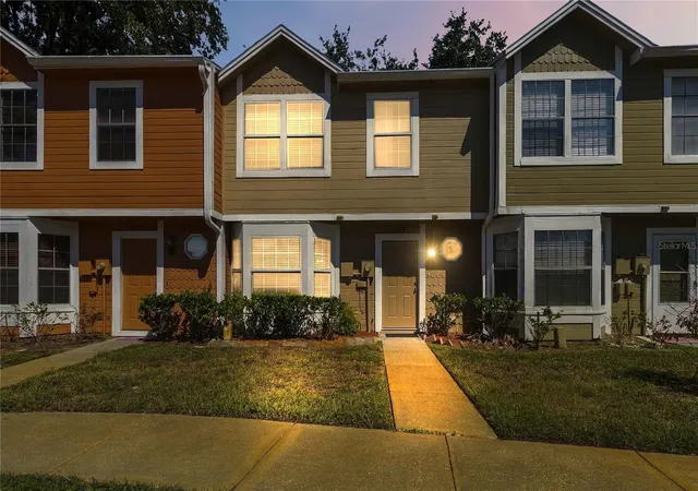 Townhouse for sale at 11807 Mintwood Ct, ORLANDO, FL 32837 | MLS# S5146257