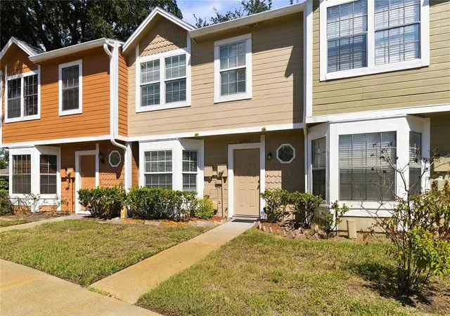 Photo 4 of Townhouse for sale at 11807 Mintwood Ct, Orlando, FL 32837 | MLS# S5146257 | Listing updated on 2026-10-07