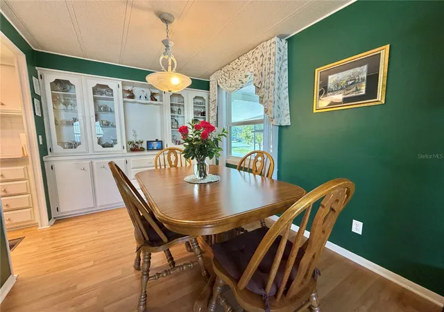 Photo 4 of Manufactured home for sale at 325 Palo Verde Dr, Leesburg, FL 34748 | MLS# G5109909 | Listing updated on 2026-09-19