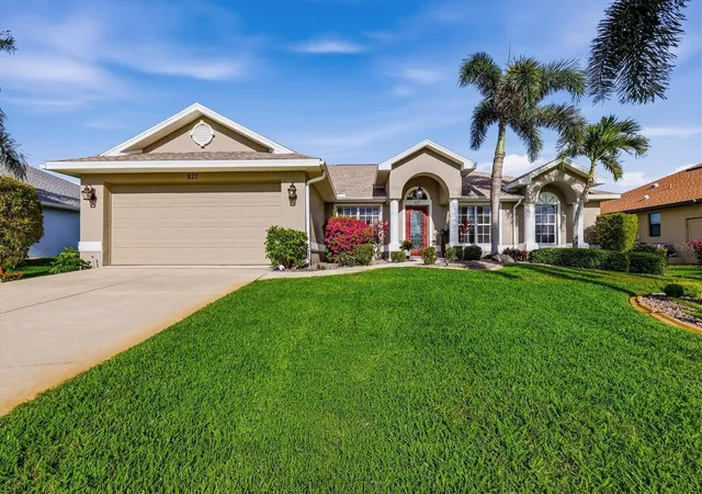 4th image of 827 Rotonda Cir, Rotonda West, FL 33947 | MLS# D6146699