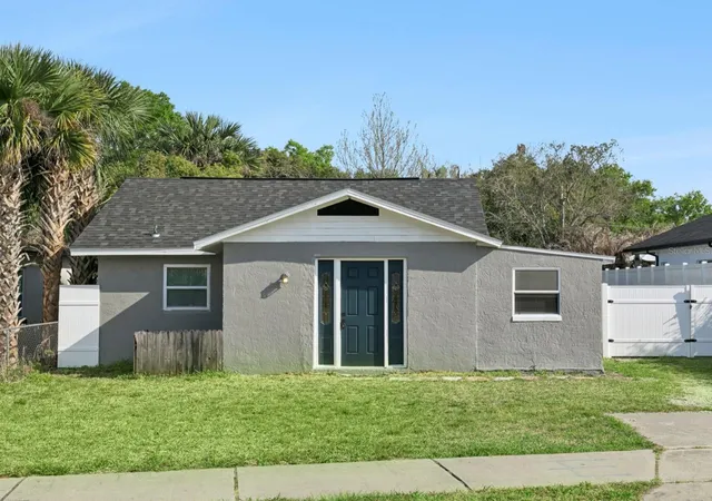 Homes for sale in Orlando, FL | 5419 Old Cheney Hwy, Orlando, FL 32807 | MLS# O6392553