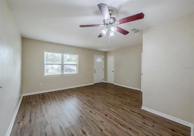 Photo 4 of Single family home for sale at 5214 Montague Pl, Orlando, FL 32808 | MLS# O6392559 | Listing updated on 2026-10-08