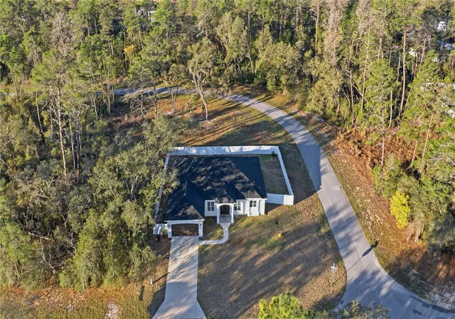 Photo 3 of Sale Pending at 4590 SW 172nd Street Rd, Ocala, FL 34473 | MLS# OM721263 | Listing updated on 2026-06-20