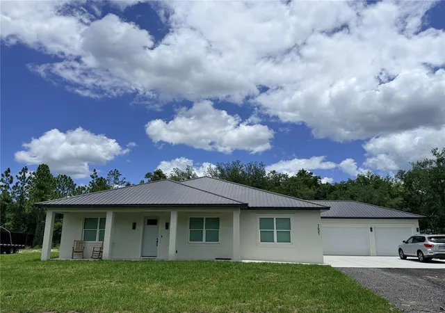 3rd image of 2410 Lake Tiny Rd, Deltona, FL 32738 | MLS# V4948038
