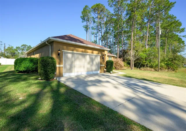 Homes for sale in Palm Coast, FL | 3 Lake Charles Pl, Palm Coast, FL 32137 | MLS# FC317117