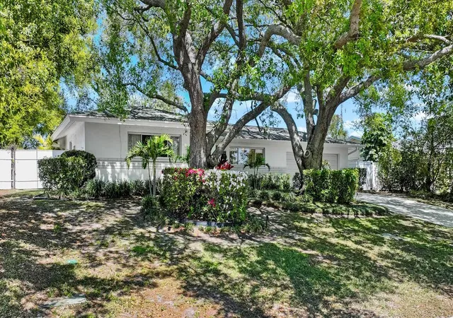1st image of 3723 Orchard Grove Ln, Largo, FL 33770 | MLS# TB8489074