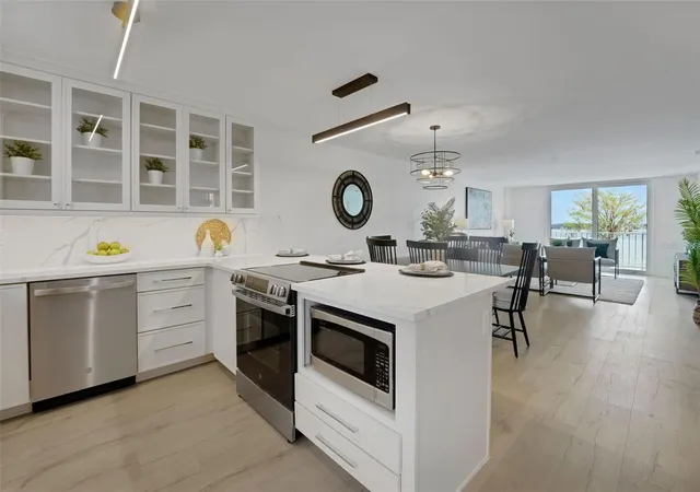 3rd image of 1100 S Orlando Ave #306, Maitland, FL 32751 | MLS# O6392583