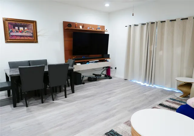 Photo 3 of Townhouse for sale at 4769 Vignette Way, Sarasota, FL 34240 | MLS# O6392637 | Listing updated on 2026-04-15