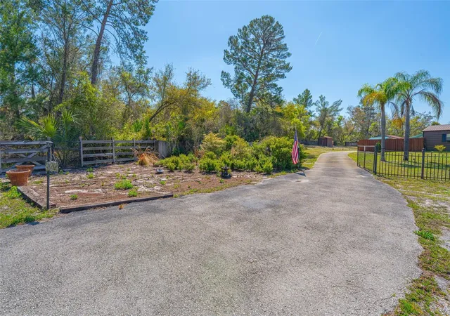 Photo 4 of Land for sale at 100 Wild Horse Run, Deltona, FL 32738 | MLS# O6392646 | Listing updated on 2026-08-26