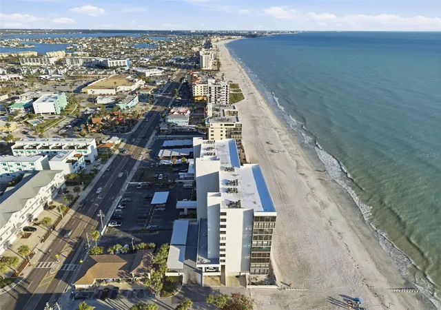 2nd image of 15462 Gulf Blvd, MADEIRA BEACH, FL 33708