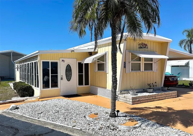 Photo 1 of Manufactured home for sale at 8300 Seminole Blvd #241, Seminole, FL 33772 | MLS# TB8489170 | Listing updated on 2026-09-17