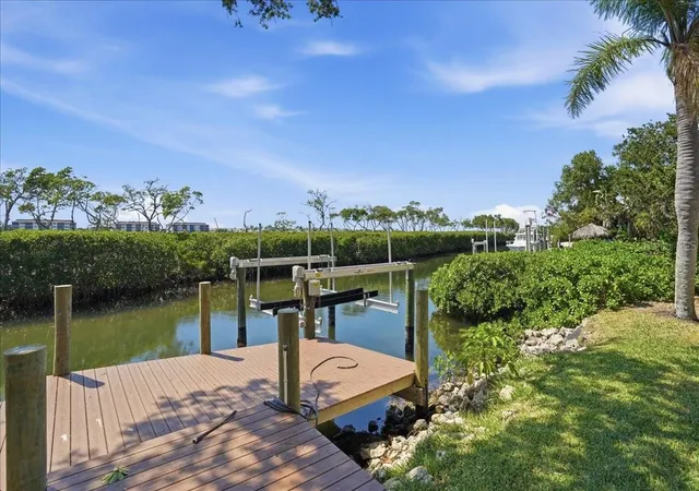4th image of 3481 Bayou Sound, Longboat Key, FL 34228 | MLS# A4687106