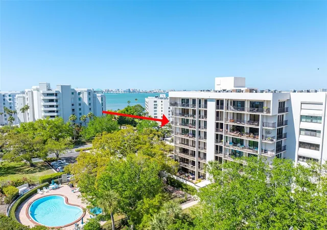 5th image of 150 Belleview Blvd #601, Belleair, FL 33756 | MLS# TB8489206