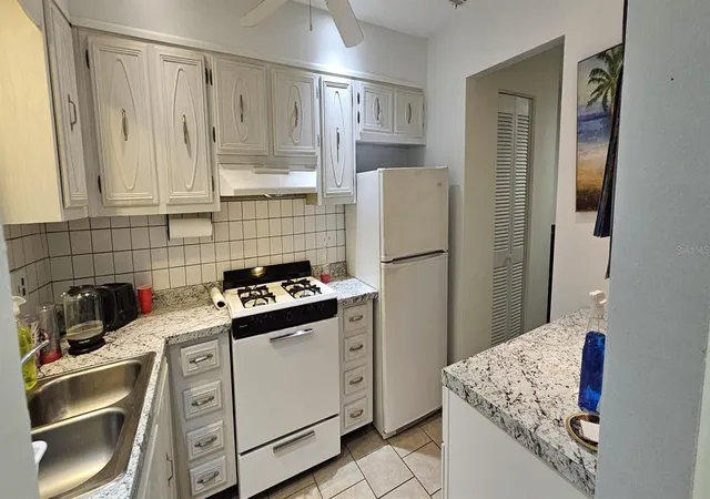 5th image of 5357 81St St N #24, Saint Petersburg, FL 33709 | MLS# TB8489210