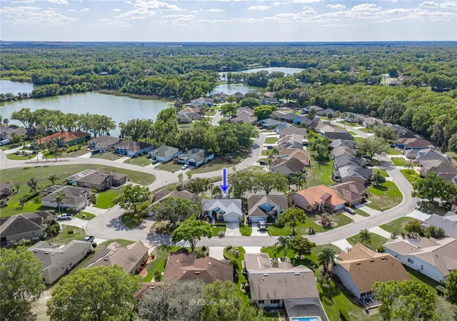 Homes for sale in Mulberry, FL | 4336 Winding Oaks Cir, Mulberry, FL 33860 | MLS# L4960480