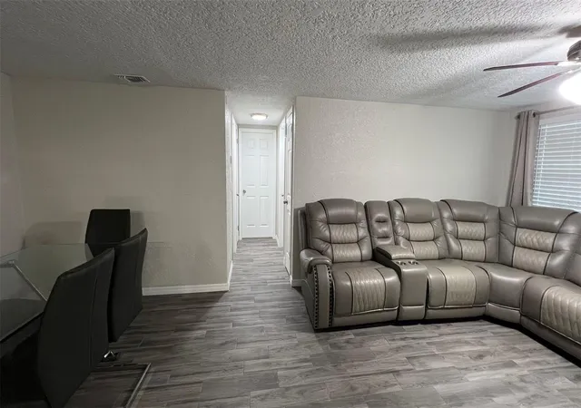 4th image of 2705 Gardner Pl, Holiday, FL 34691 | MLS# TB8489233