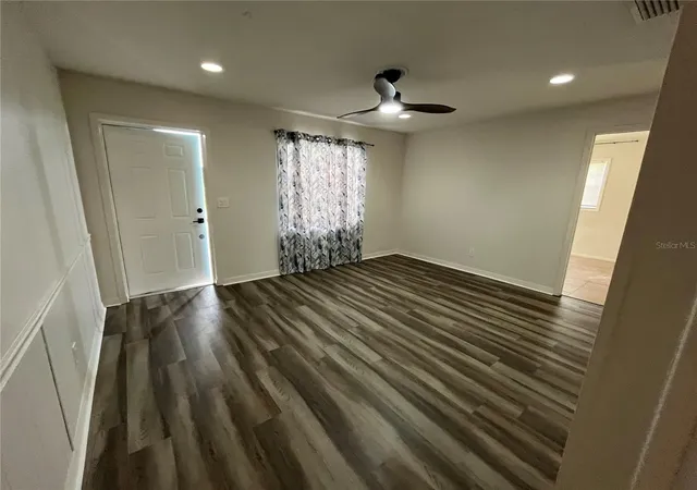 4th image of 6950 Rosemont Dr, ENGLEWOOD, FL 34224