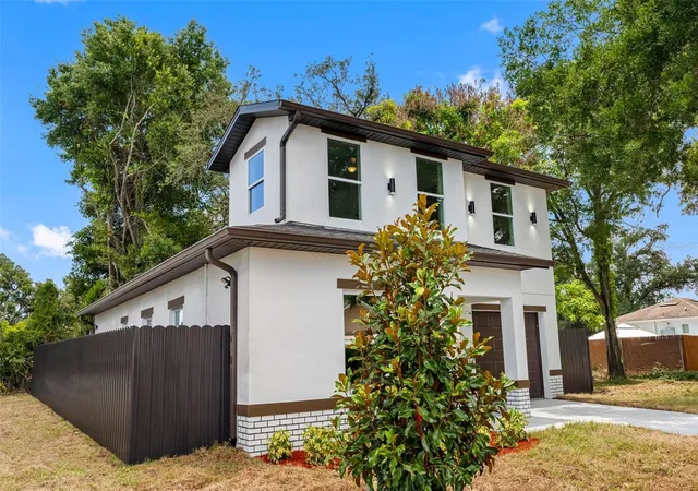 3rd image of 2405 E 23Rd Ave, Tampa, FL 33605 | MLS# TB8489246