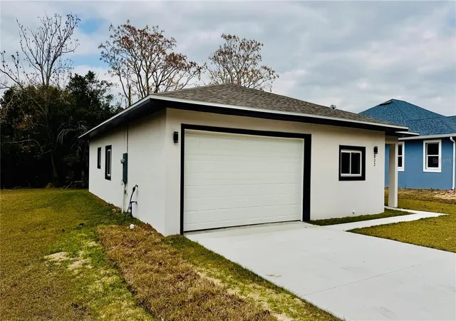 Photo 2 of Single family home for sale at 832 E Desoto St, Clermont, FL 34711 | MLS# O6392733 | Listing updated on 2026-09-15