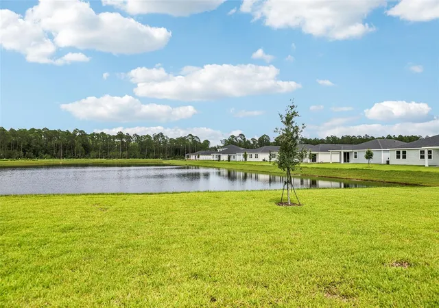 Photo 3 of Sale Pending at 8 Wandering Crk Way, Palm Coast, FL 32164 | MLS# TB8489303 | Listing updated on 2026-09-22
