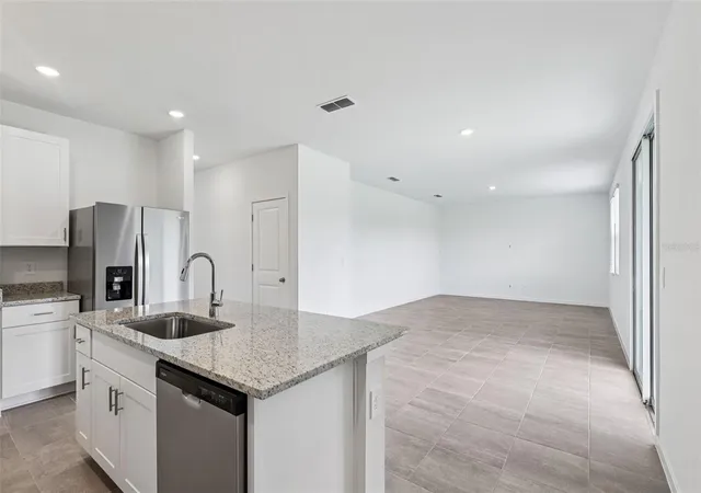 Photo 3 of Sale Pending at 8 Wandering Crk Way, Palm Coast, FL 32164 | MLS# TB8489303 | Listing updated on 2026-09-22