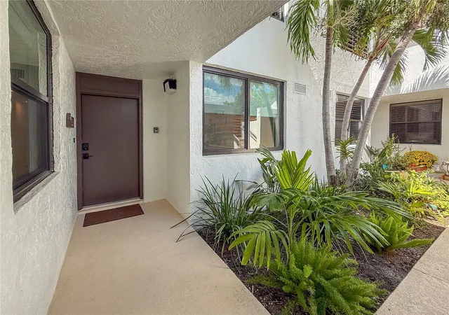 4th image of 806 Bayport Wy, LONGBOAT KEY, FL 34228