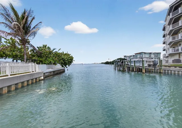 Homes for sale in Clearwater, FL | 1866 Venetian Point Dr, Clearwater, FL 33755 | MLS# TB8489361