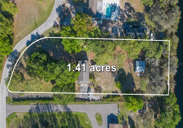 Photo 2 of Single family home for sale at 17616 Eagle Ln, Lutz, FL 33558 | MLS# TB8489388 | Listing updated on 2026-09-14