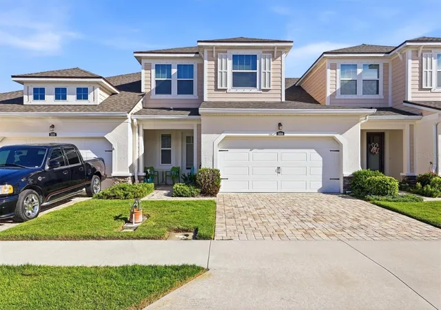 Homes for sale in Sarasota, FL | 3684 Fescue Ln, Sarasota, FL 34232 | MLS# A4687168